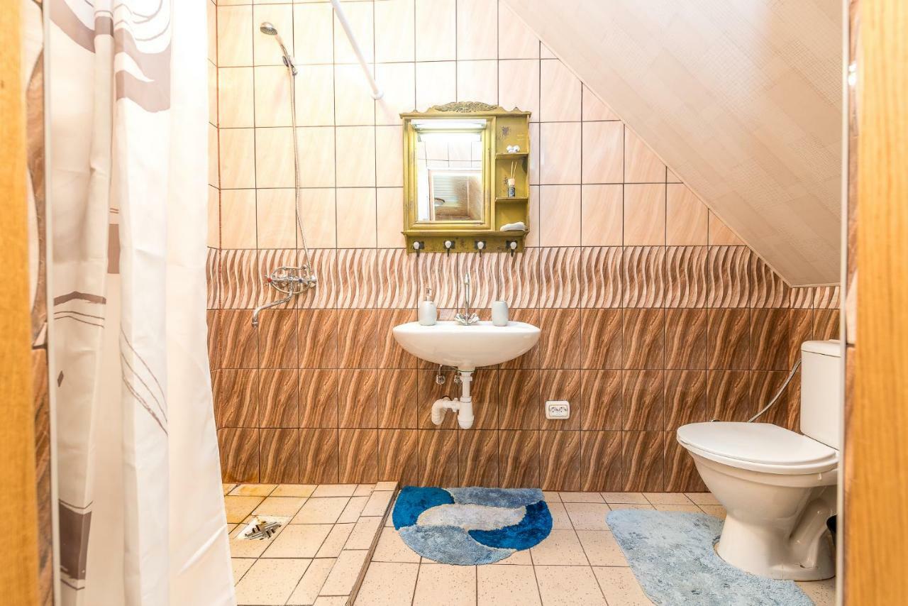 Edmart Villa Dobromisle Buitenkant foto