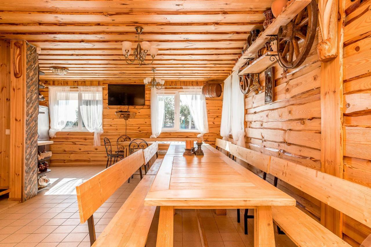 Edmart Villa Dobromisle Buitenkant foto