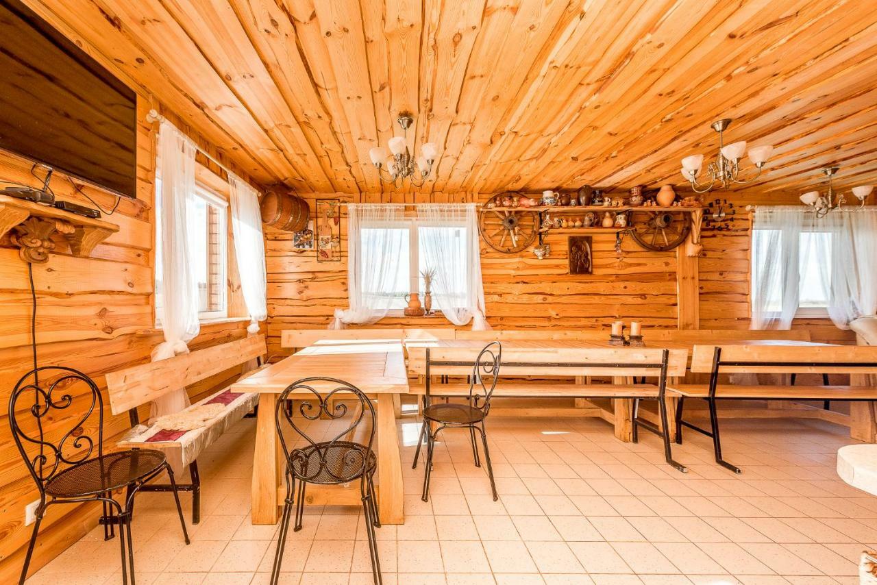 Edmart Villa Dobromisle Buitenkant foto