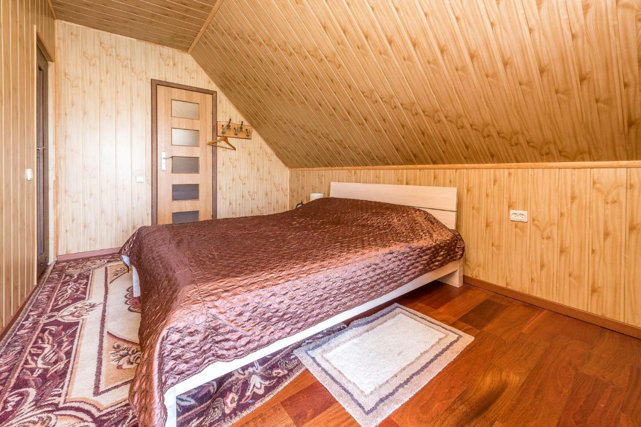 Edmart Villa Dobromisle Buitenkant foto