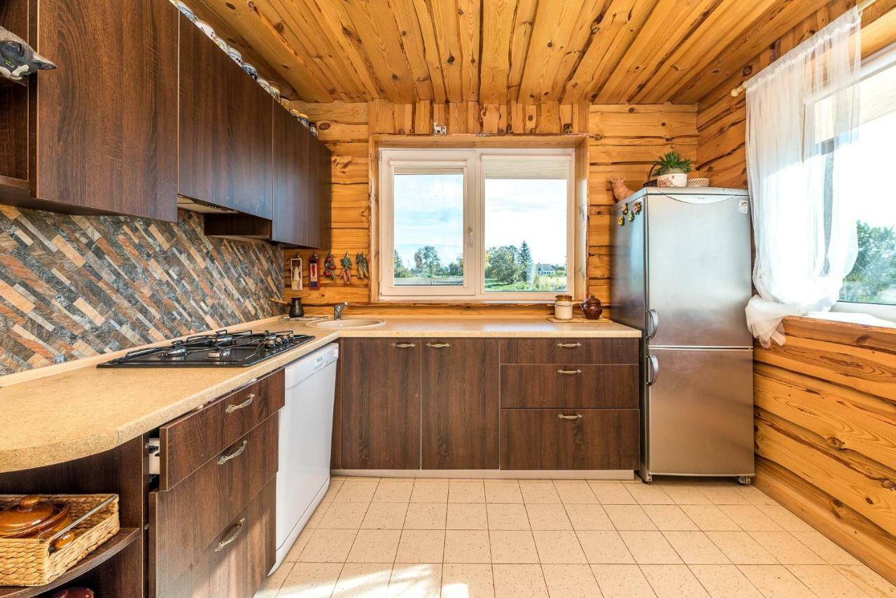 Edmart Villa Dobromisle Buitenkant foto